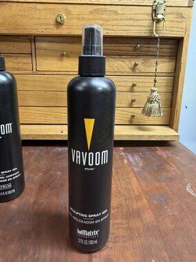 Matrix Vavoom Yellow Sculpting Spray Gel 13.5oz